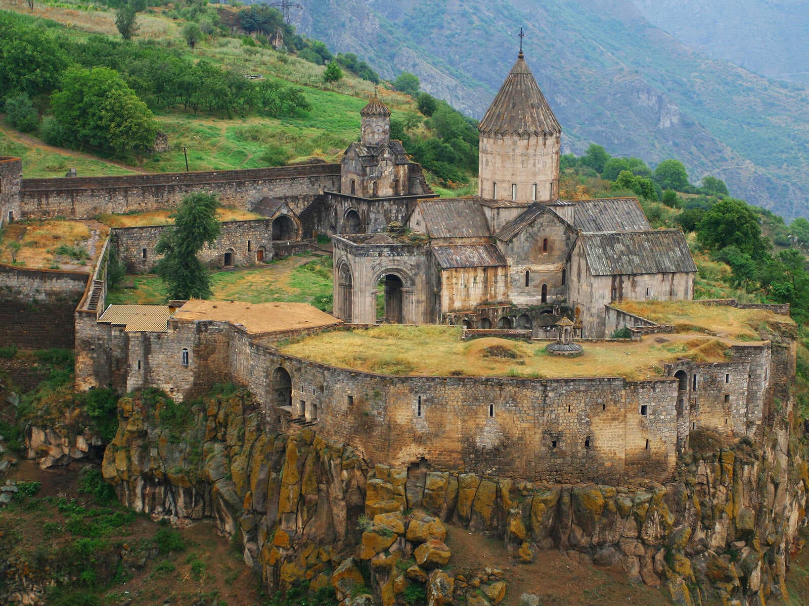 Monasterio de Tatev 1