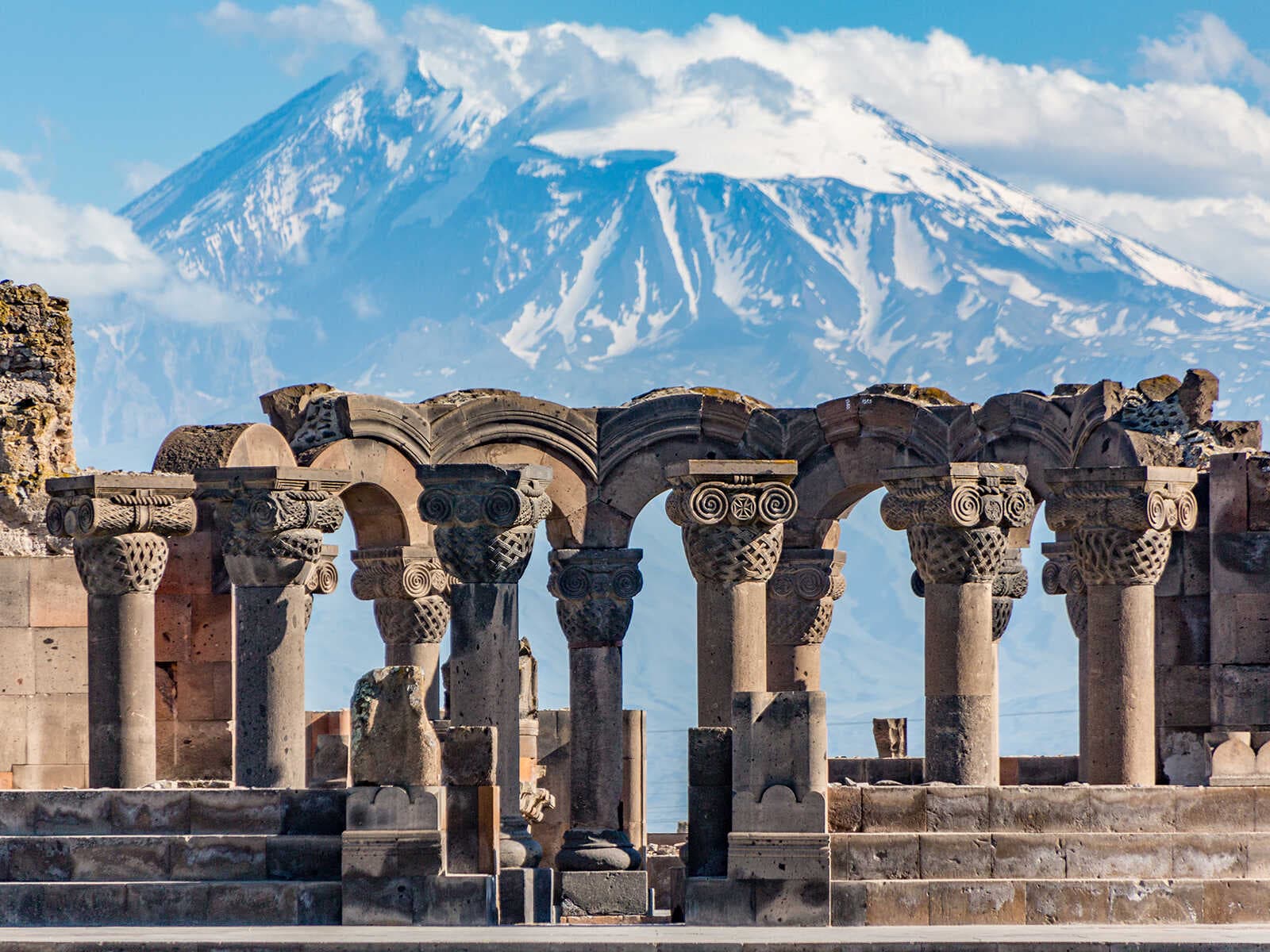 Catedral de Zvartnots