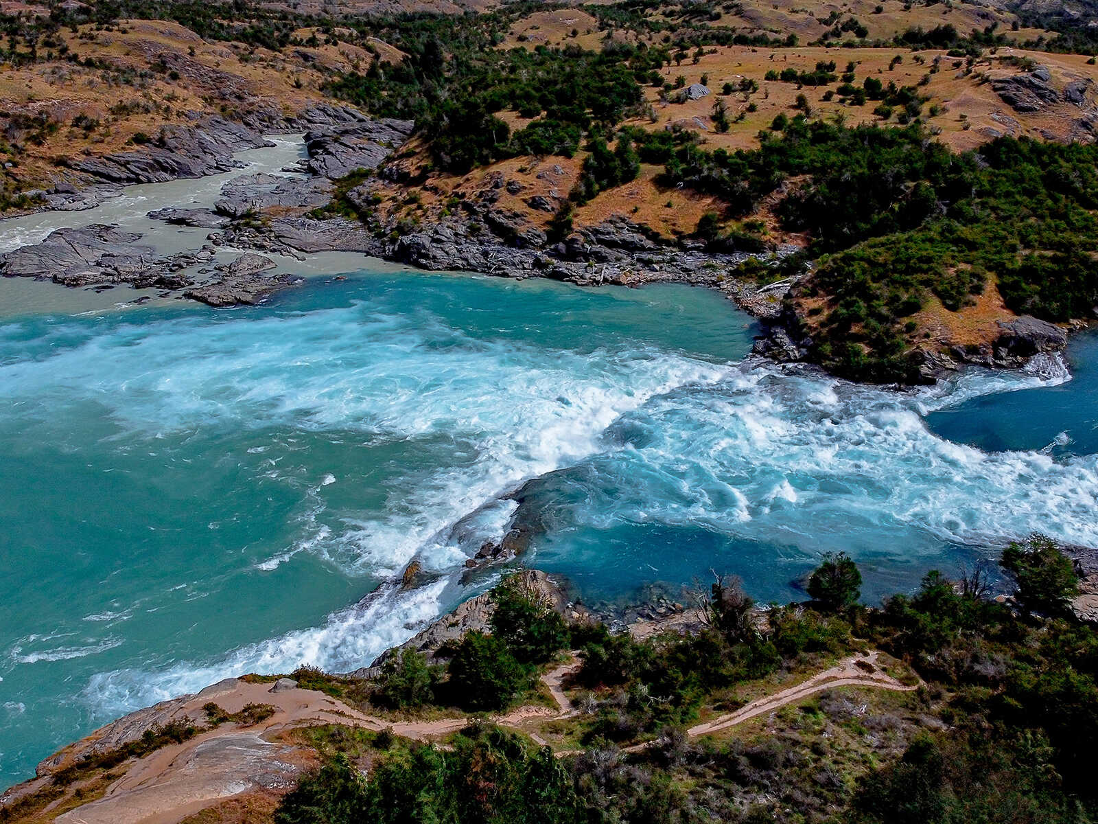 Confluencia Río Baker/Neff 2