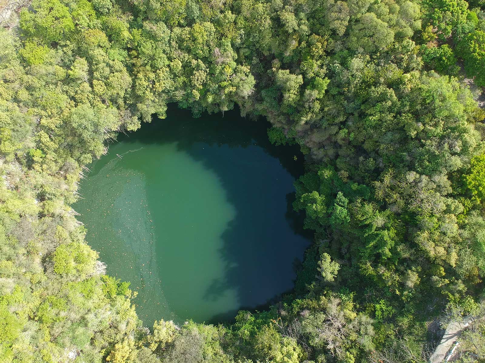 Parque Nacional Los 3 Ojos