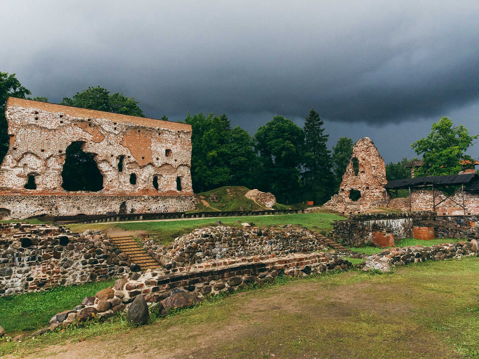 Colina del castillo de Viljandi