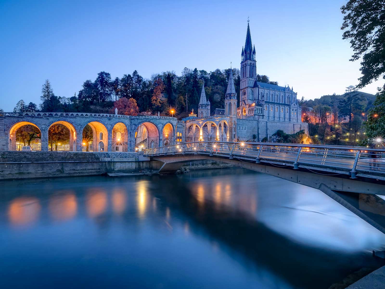 Lourdes