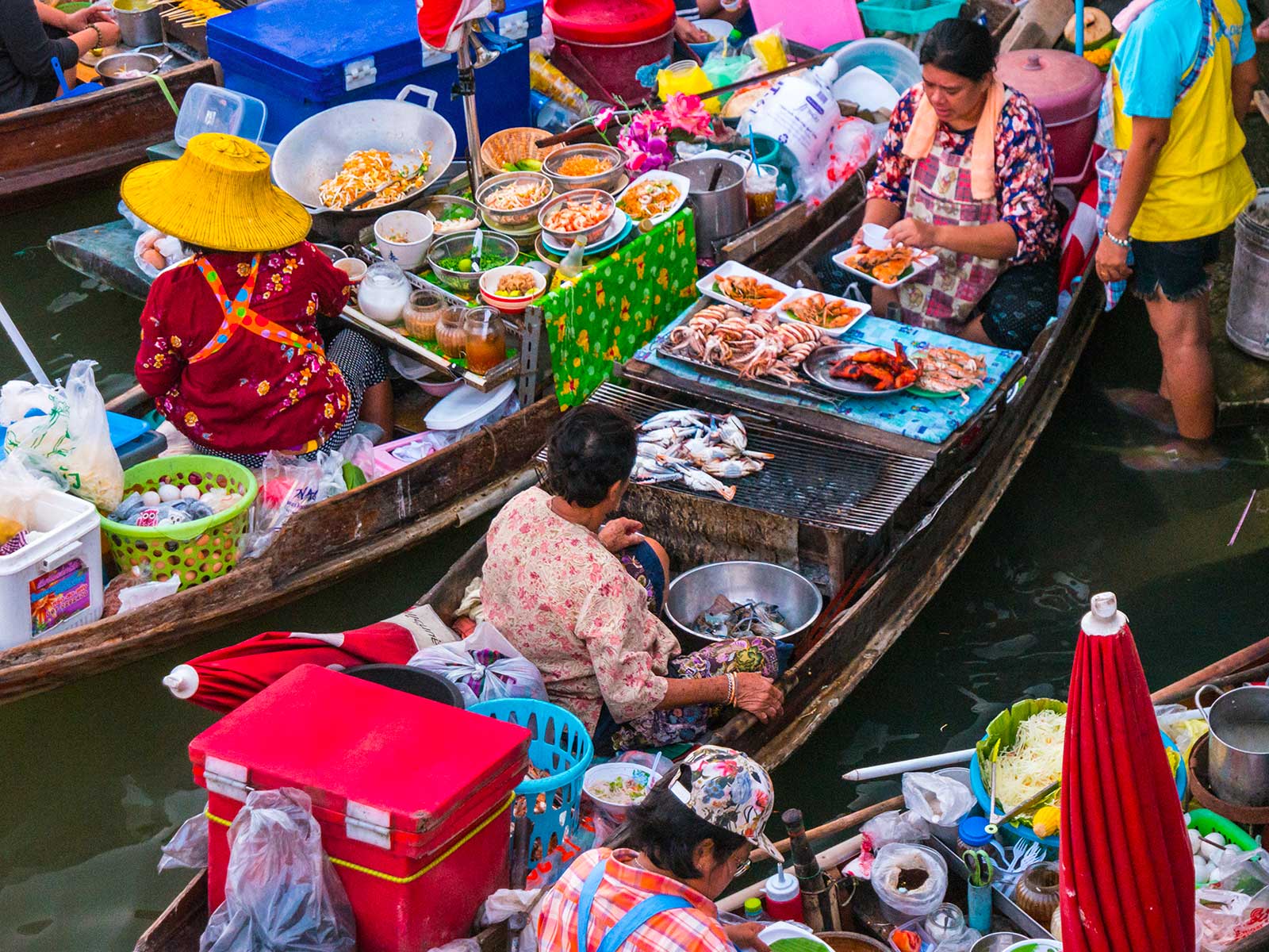 Amphawa Floating Market