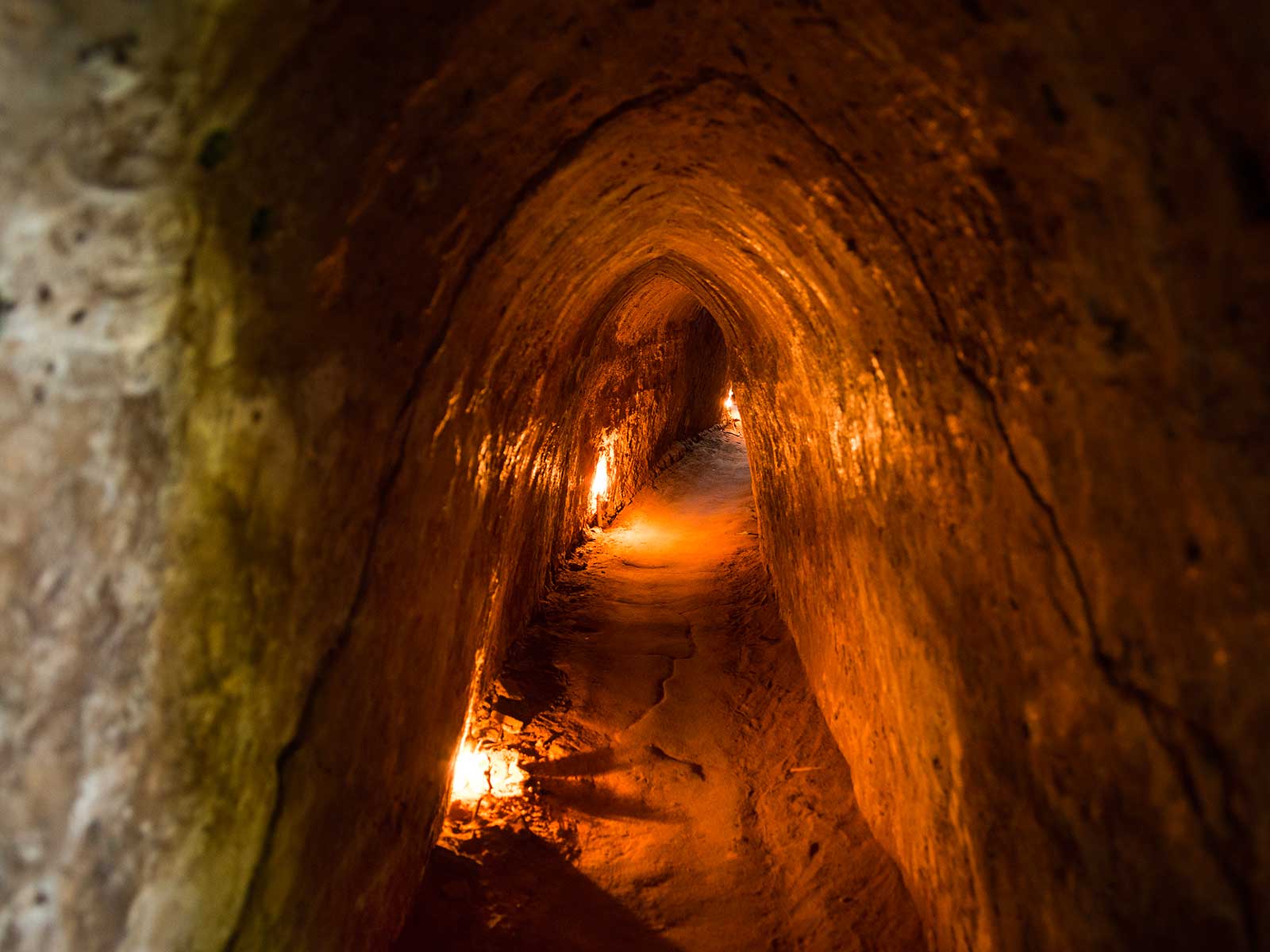 Củ Chi Tunnels