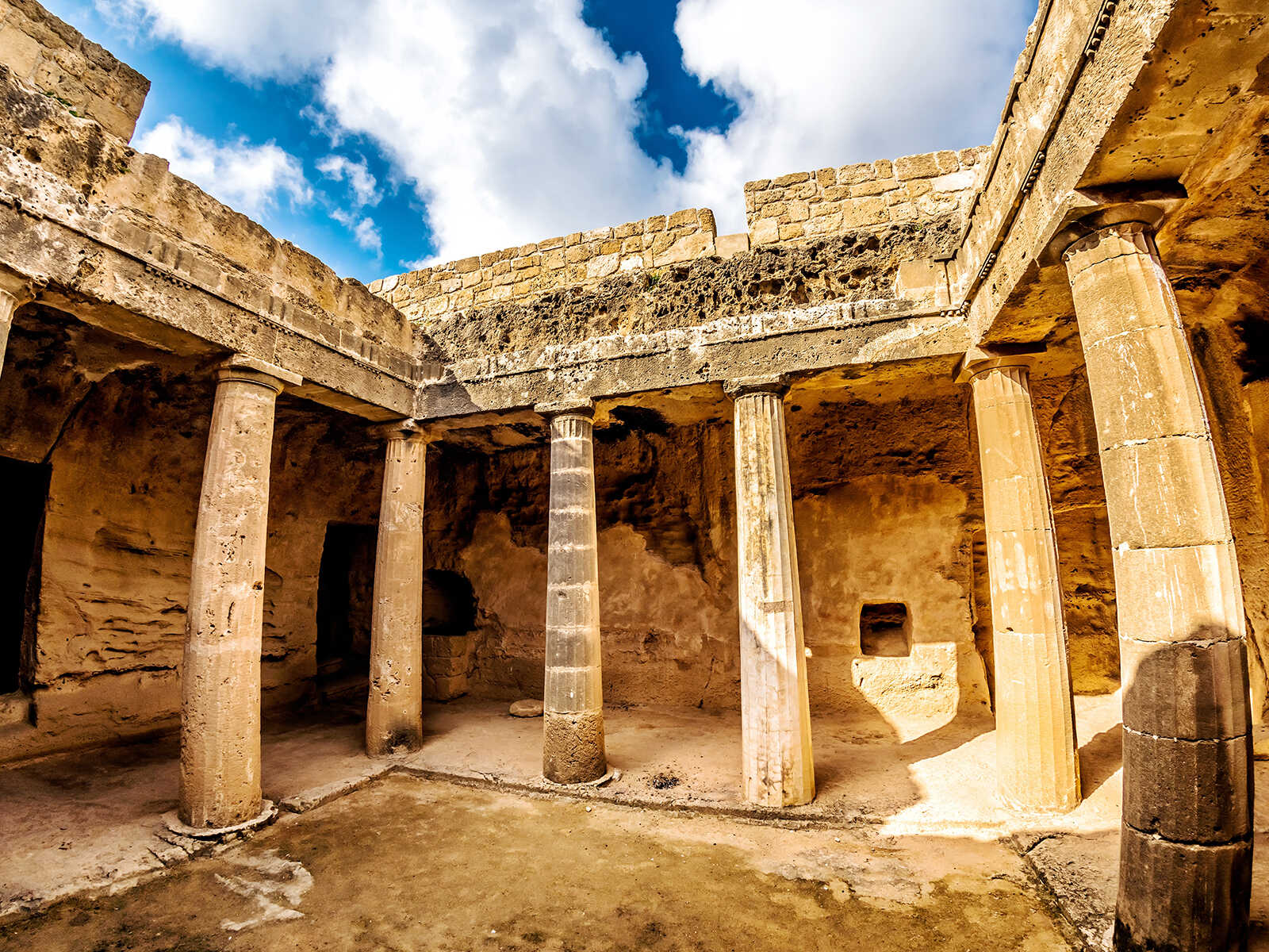 Tombs of the Kings 1