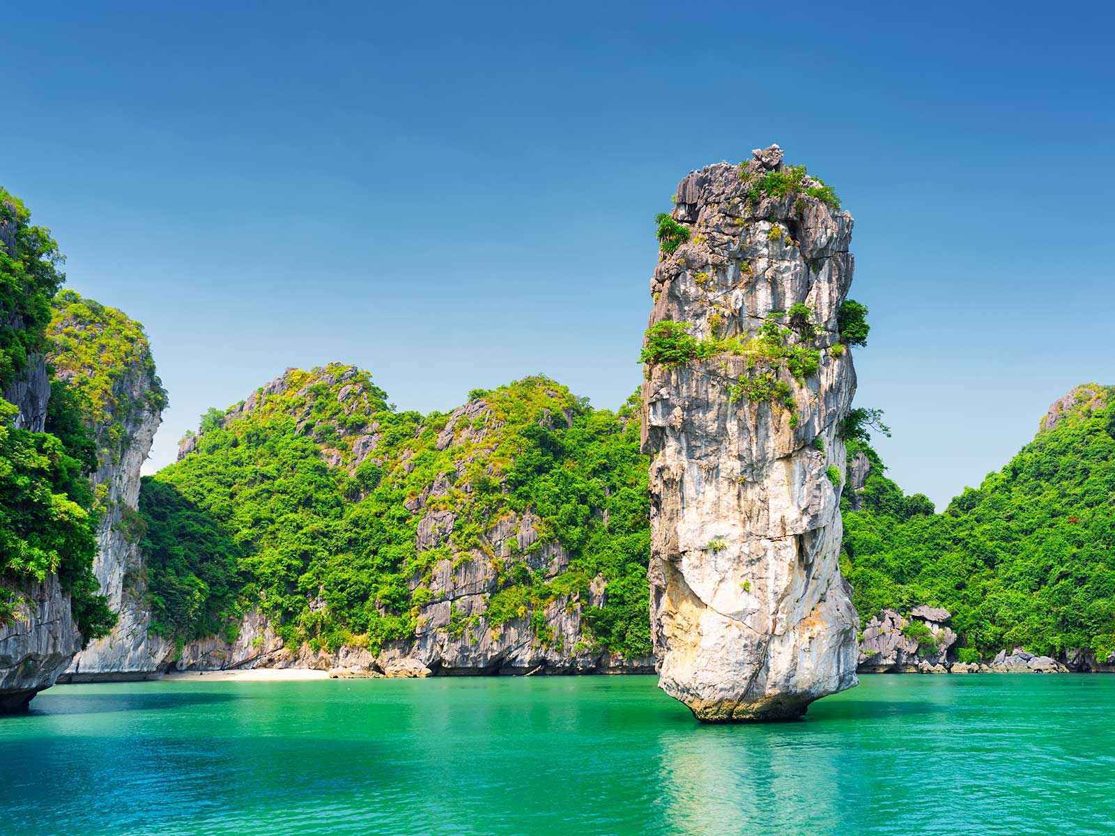 Additional view 2 of Halong Bay