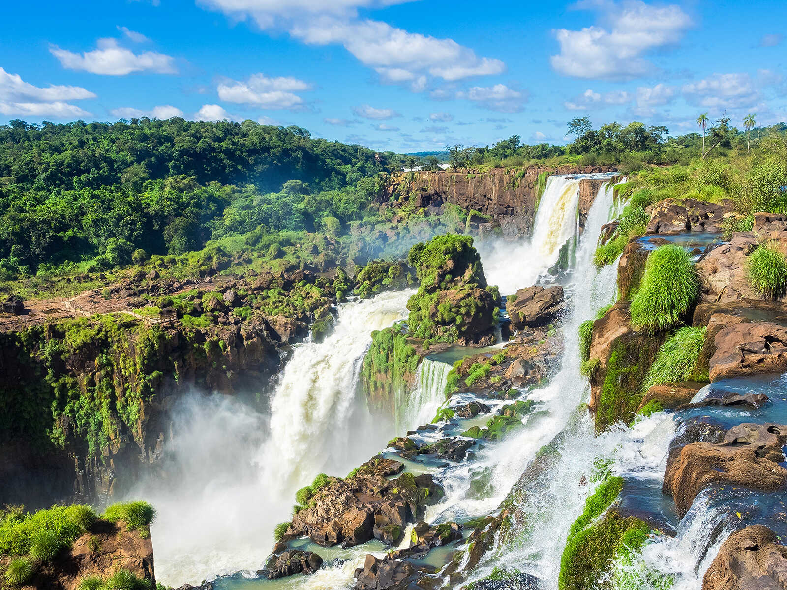 cool places to visit in paraguay