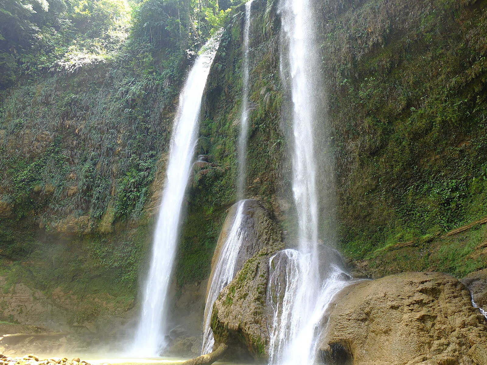 Tenaru waterfalls 1