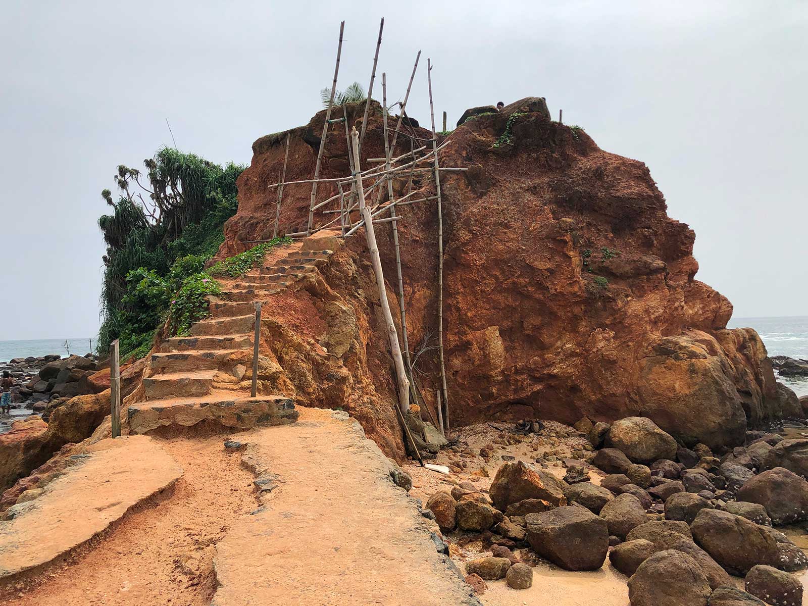 Parrot Rock Bridge 2