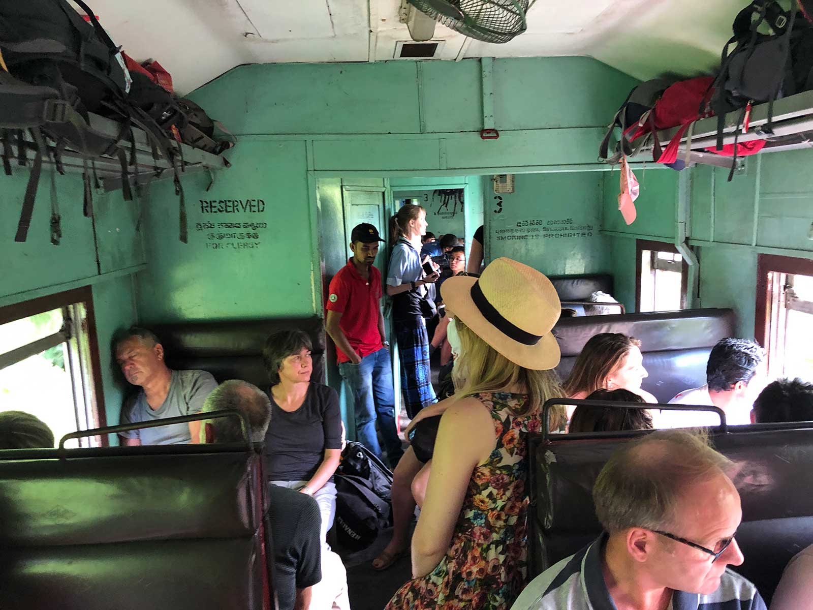 Train from Nuwara Eliya to Ella 1